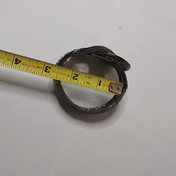 Analog Figaro Watch With Blue Plastic Stones - Picture 11 of 11